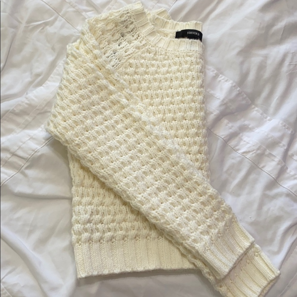 Cropped Cream Knit sweater-Forever 21